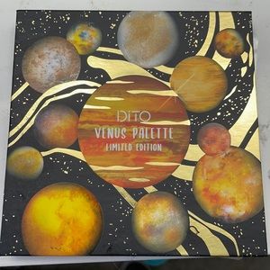 Dito Cosmetics Venus Palette Limited Edition